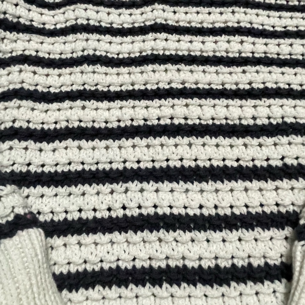 Madewell Women’s XS sweater White and Blue stripes‎ crocket knit Nautical fresh. - Picture 6 of 9